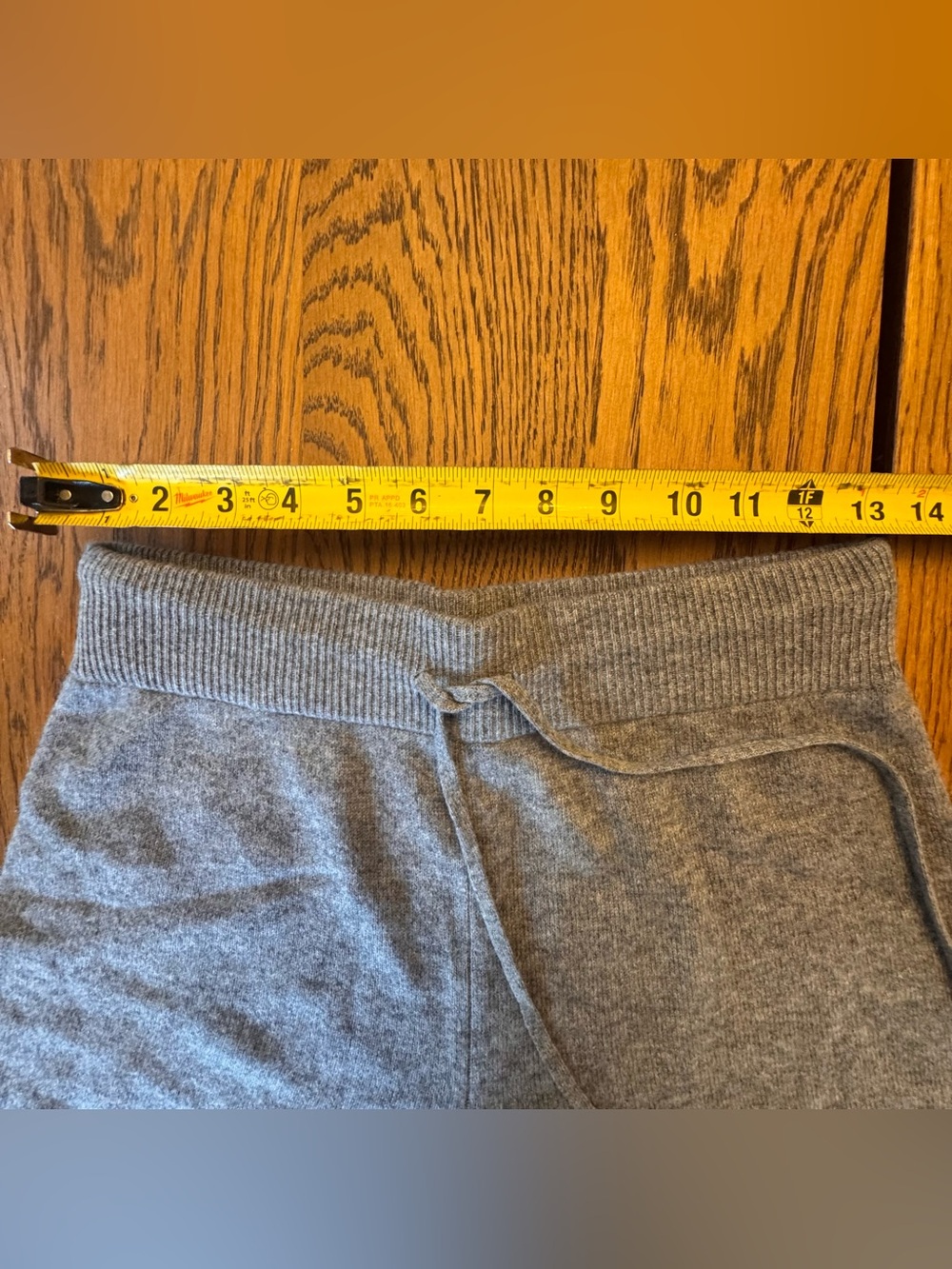 Reformation Cashmere Cozy Knit Drawstring Lounge Shorts Gray - Picture 5 of 9